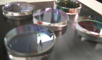 Mirrors for confocal resonators (a long air spaced etalon with curved mirrors). Image for confocal-res-optics-2jpg
