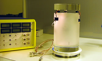 A massive tunable air spaced etalon Image for piezo-fizeau-2jpg